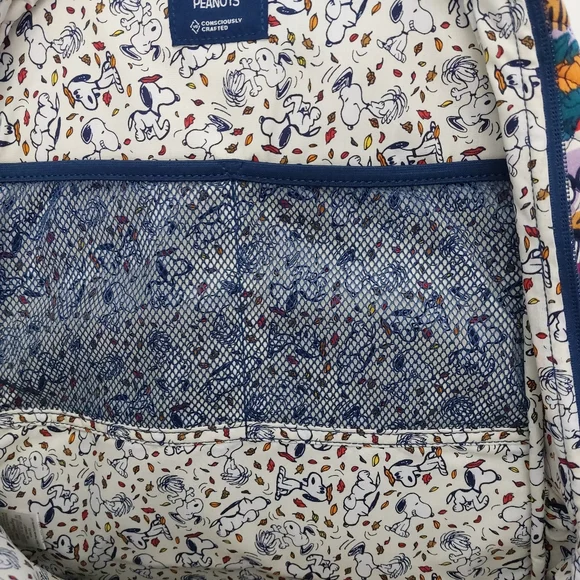 Vera Bradley Fall For Peanuts Snoopy Campus Backpack NWT Vera Bradley | Bags | Vera Bradley Fall For Peanuts Snoopy  main image 4
